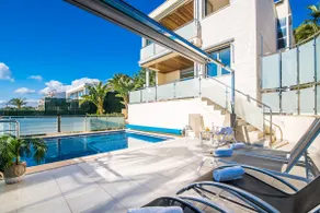 Ideal Property Mallorca - Villa Alcanada 1 - Image 4