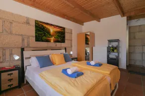 Appartement de vacances \"Casa Killa\" avec vue sur mer, terrasse et jardin partagé - Image 4