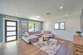 Walk to Beach: Getaway w/ Pool in Naples! - Image 4