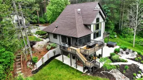 Lakefront Lodge-65 Acres-Private Lake / Gourmet Kitchen / Game Room 5 of 5 - Image 4