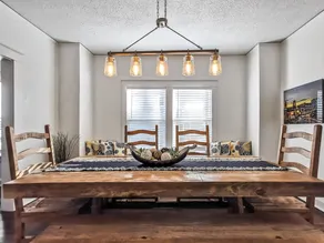 House w/ Excellent Locale. Beautifully remodeled! - Image 3