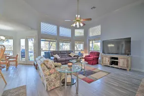 Lakefront Getaway w/ Boat Dock, Canoe, Grill! - Image 4
