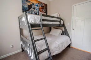 Country Cottage - Image 3