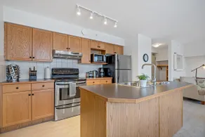 Morningside - Pet Friendly, Stunning Mtn Views - Image 3