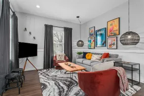 Charming 2 Bdrm Near KU! 17 - Image 2