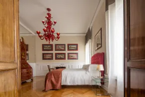 Dogaressa - Image 4