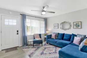 Cozy Coleman - Beaches, Airport, & PCC Nearby - Image 5