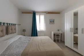 Lou Cardalines - Family Suite - Image 2