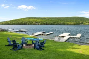 Lakefront/Dock/Amazing views HotTub - Image 3