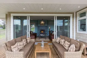 Want views? Come look at hills, horses, vineyard! - Image 2