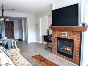 Renovated Chic Premium 1 bdrm - Image 2