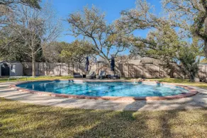 Nice Oasis in N Central San Antonio w/ Heated Pool - Image 4
