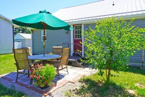 Historic Salt Box House | Pet Friendly | Central - Image 4