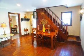 Historic Salt Box House | Pet Friendly | Central - Image 4