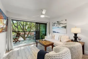 Park Shore Resort 2nd Floor BLDG J - Waterviews - Image 4