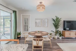 Beach getaway home w/ pool & BBQ - Image 5