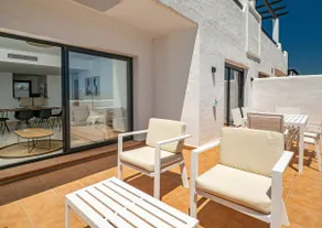 Lotus 2341 Golf beach & swimming pool - Image 5