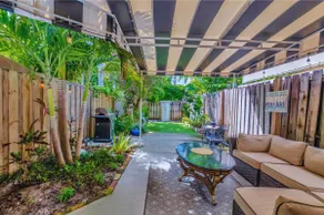 Magnificent Beach Townhome Steps from Atlantic Ave - Image 2