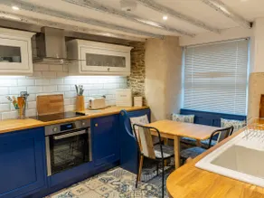 Finest Retreats - Old Harbour Cottage - Image 5