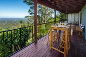 Montville Retreat With Hinterland & Coastal Views - Image 5