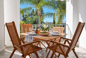 Puerto Banus, 400 metres to the Beach - Image 2