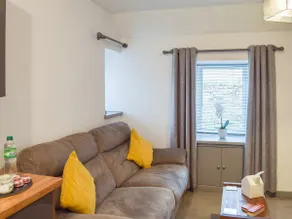 The Cottage - Image 4