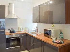 The Cottage - Image 5