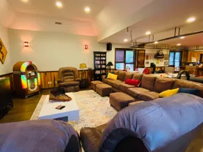 GameRoom Cottage - Room for 12 and tons of fun! - Image 3