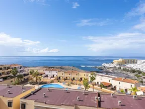 1314 FABULOUS 2 BEDROOM Accommodation ROOF TERRACE - Image 4