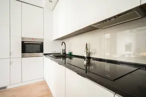 Warsaw Downtown - Luxurious 2 BR Apartment - Image 4