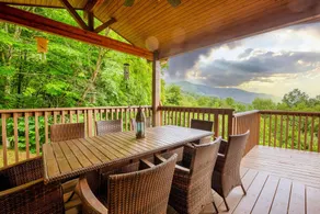 --Mountain Chalet Getaway with Breathtaking View Next to Tail of Dragon-- - Image 5