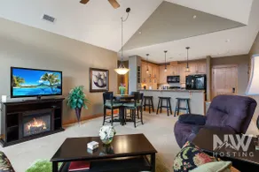 Riverstone—Top-Floor Condo, Modern Kitchen - Image 3