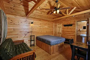 Peaceful Studio Cabin 45 - Image 4