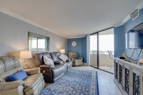 Remarkable Hudson Condo w/ Coastal Views! - Image 4