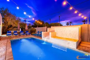 Luxury Old Town Oasis Waterslide • Heated Pool • Putting Green • Spa - Image 2
