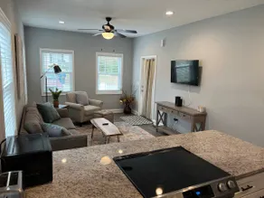 Salisbury Front Porch Charmer - 3 bed 2 bath - Image 3