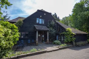 DADIO's Barn - Indoor Swimming Pool 400 Years Old & Hot tub - Image 3