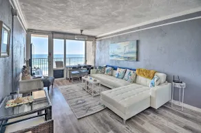 Walk to Ocean: Bright Daytona Beach Condo! - Image 4