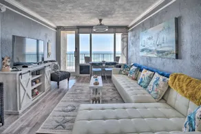 Walk to Ocean: Bright Daytona Beach Condo! - Image 5