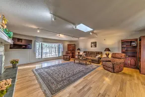 Ruidoso Getaway w/ Deck - 16 Mi to Ski Apache - Image 3