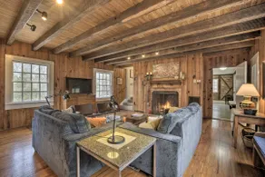 Warm + Peaceful Home w/ Fire Pit on Haw River - Image 4