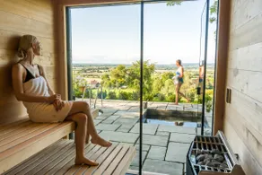 Hillside Luxury Cottage by The Three Daggers - Image 2