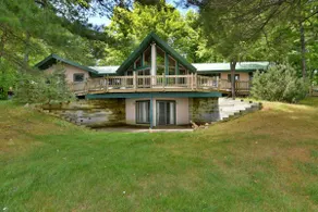 Cottage at Missing Acre 3 Bedroom Home on Lake Namakagon - Image 4