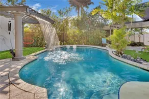 Holly`s Hacienda mit beheiztem Pool + Patio-Bereich - Image 2