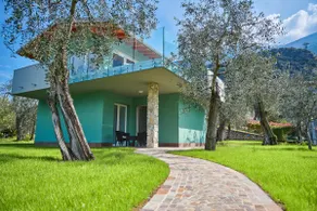 Maison de vacances Casa Titi avec vue sur le lac, jardin, terrasse privée et Wi-Fi - Image 4