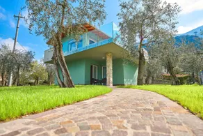 Maison de vacances Casa Titi avec vue sur le lac, jardin, terrasse privée et Wi-Fi - Image 2