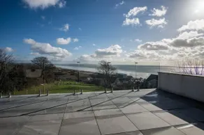 Sunrise  - 5 Bed Luxurious Holiday Home - Pendine - Image 5