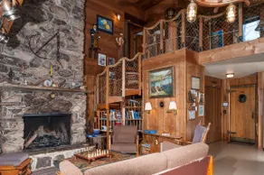 Large-Oceanfront-Wheelchair Accessible-Crow's Nest - Image 5