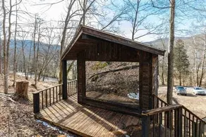Glamping Cabin | Huge Window | Tree House Feel - Image 2