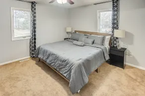 Belleville Beauty - Luxury Stay for Work or stay for Play either way this is the perfect property for you! residence - Image 5